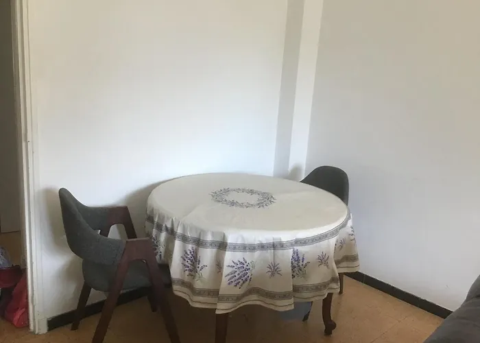 Ayoug Chambre Individuelle Chez Habitat